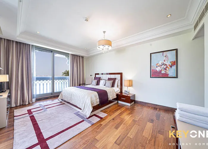 Grandeur Living 2Br Plus Maid With Beach Access