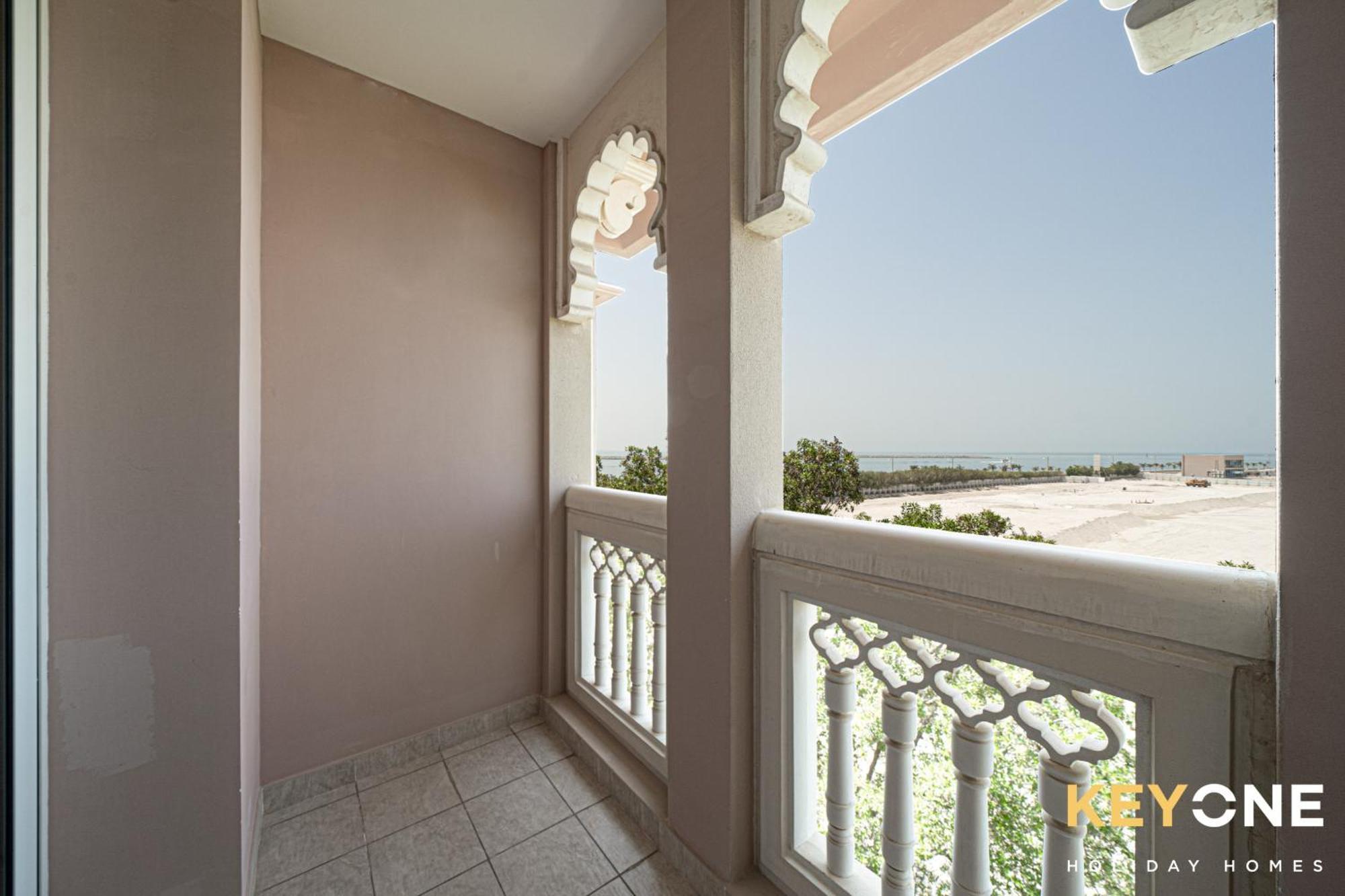 Grandeur Living 2Br Plus Maid With Beach Access * Dubai